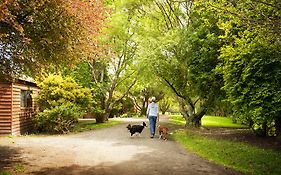 Johanna River Farm & Cottages